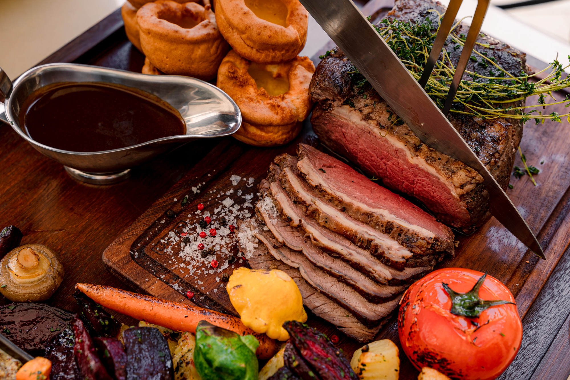 Sunday Carvery At Hickory's Yas Links Abu Dhabi