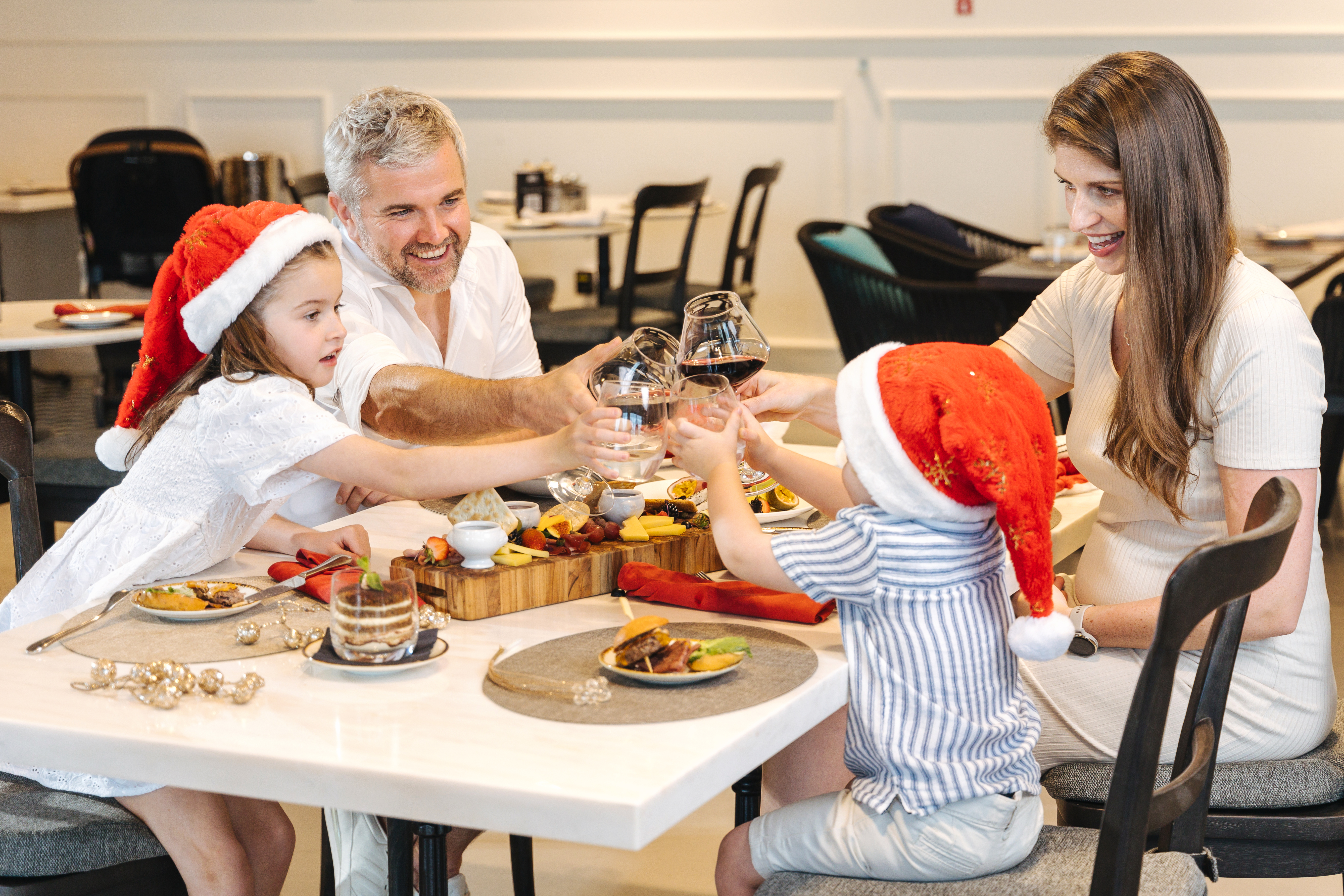 Christmas Day Brunch Family Dining Yasacres